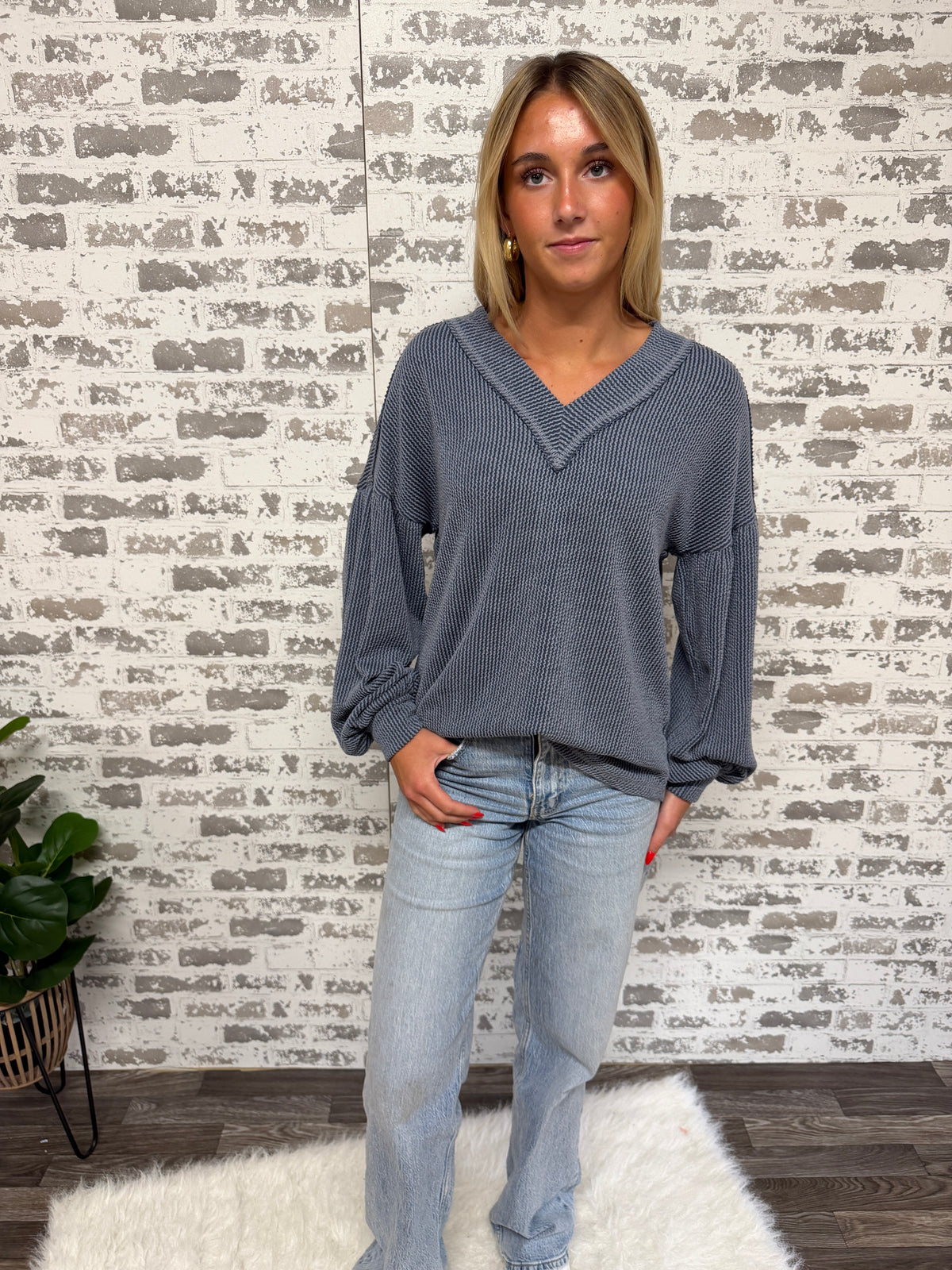 Colbie Ribbed V-neck